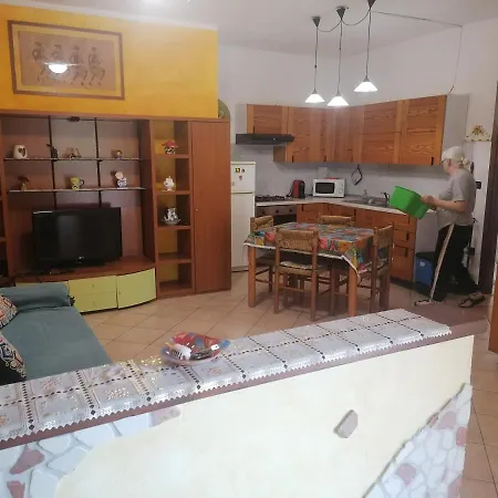 Casa Delle Rose Gelsomino דירה סן מאורו פסקולי